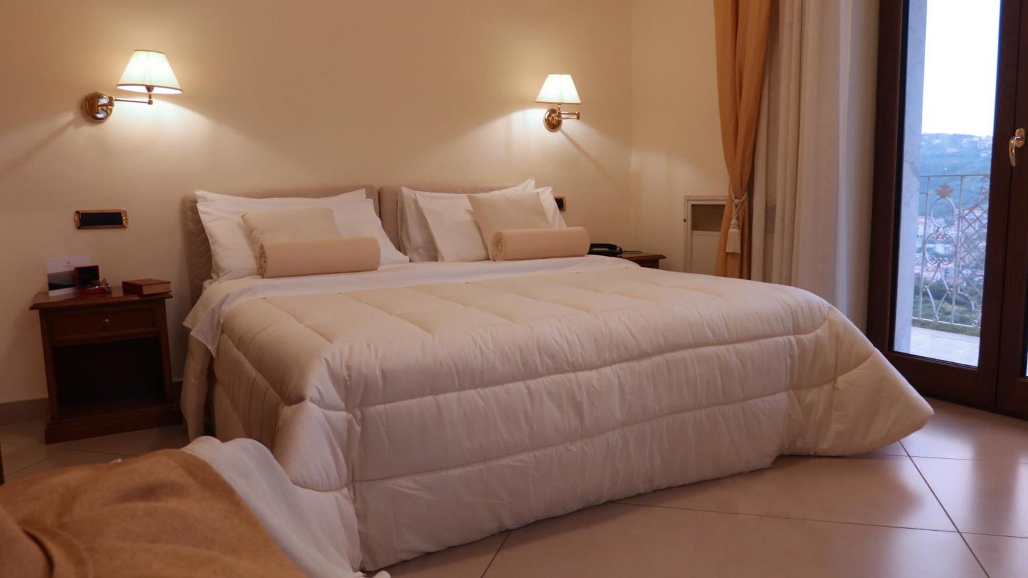 Santangelo &